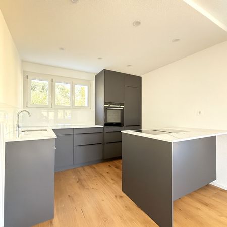 Erstvermietung nach Kernsanierung – stylish 4.5-room apartments in Grenchen - Photo 2
