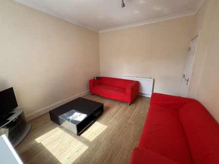 Stanley Street, The Groves - P2140 - Photo 2