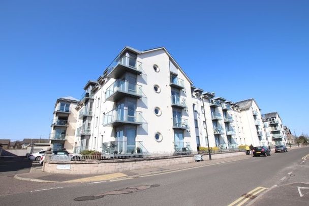 Dalhousie Court, Carnoustie - Photo 1