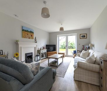 3 bedroom semi-detached house to rent - Photo 4