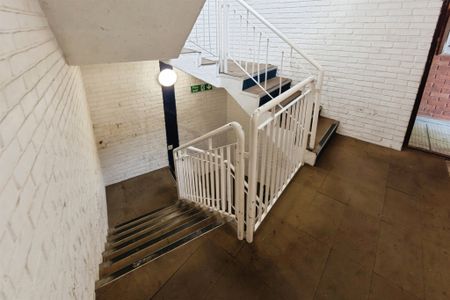 St. Matthews Road, Smethwick - Photo 4