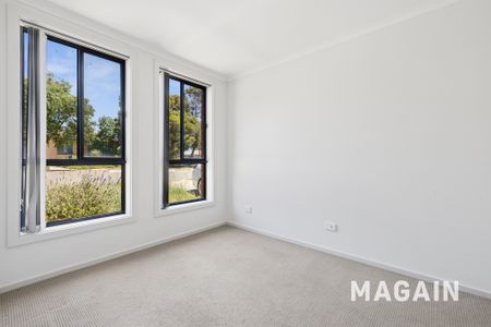 1A Oliver St, Christie Downs SA 5164 - House For Rent | Domain - Photo 5