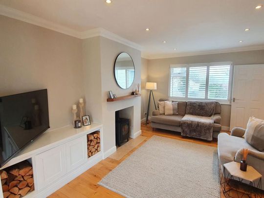 3 bedroom detached bungalow to rent - Photo 1