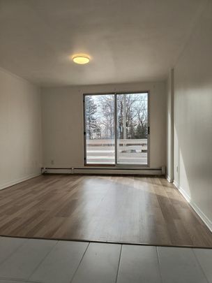 920 Colborne Apartments - Photo 1