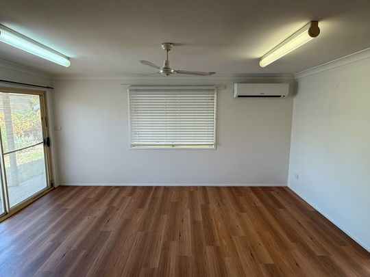 Family-Friendly Home for Rent in Dubbo - Photo 1