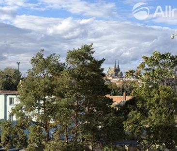 Pronájem moderního ateliéru 1+kk s terasou – Allrisk MERIDIEM, Brno... - Fotografie 6