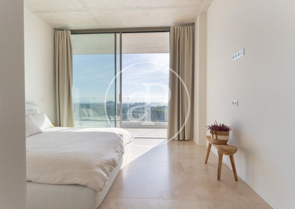 Furnished house for rent on Molí Street (Can Girona)