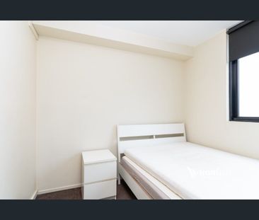 LOCATION, VIEWS, SIZE & FULLY-FURNISHED! - Photo 3