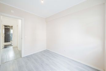 APARTAMENTO T4 EM ALFRAGIDE MOBILADO