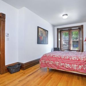 6 1/2 - Montréal (Le Plateau Mont-Royal) - 3 050 $/mois - Photo 2