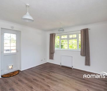 Heatherley Road, Camberley, GU15 - Photo 4