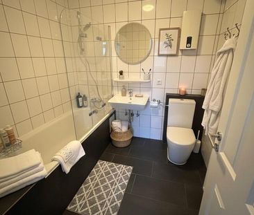 Altbau-Wohnung : 2-Zimmer Wohnung frisch renoviert 2025 - Photo 6