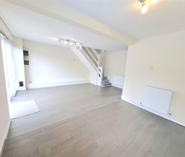 4 bedroom house to rent - Photo 2