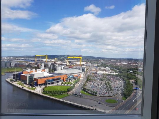 *stunning Penthouse Apartment OBEL Tower*, 62 Donegall Quay, - Photo 1