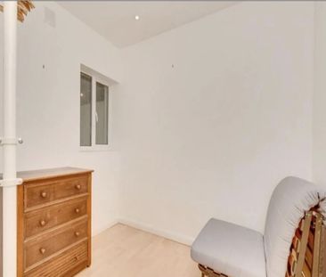 Room in a Shared Flat, Chesham Place, BN2 - Photo 4