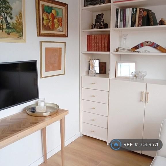 2 bedroom bungalow to rent - Photo 1