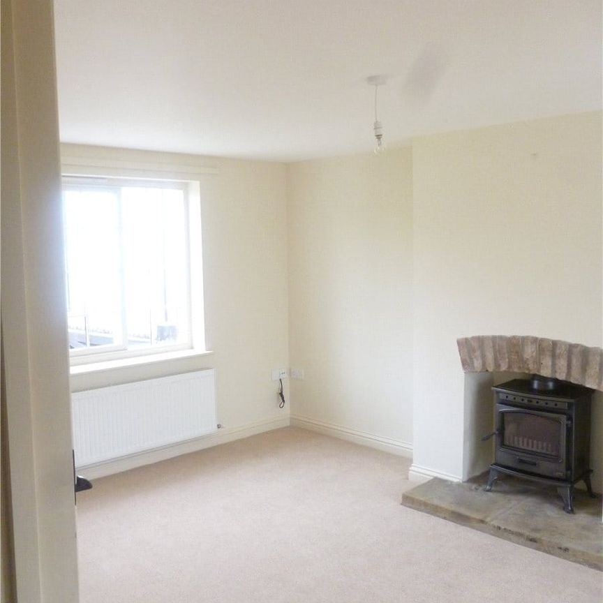 A charming, modern, detached 3 bedroom cottage in the quiet village of Wintringham in close proximity to Malton, Scarborough and York. Southwold View benefits from a good sized rear garden and off street parking. Min 12 months tenancy. - Photo 1