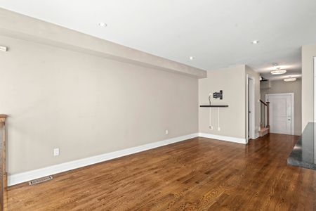 For Lease - 165 Woodhurst Crescent, Stittsville - Munster - Richmond, Ontario - Photo 2