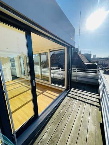 Wohntraum in der Basler-Innenstadt mit Dachterrasse - Foto 3