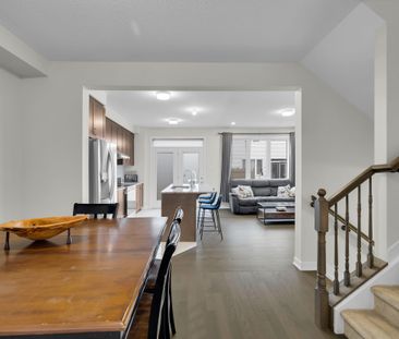 For Lease - 1076 Curraglass Walk, Stittsville - Munster - Richmond,... - Photo 2