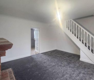 2 bedroom cottage to rent - Photo 1