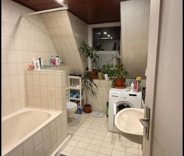 Größes WG-Zimmer in zentraler Lage - Photo 5