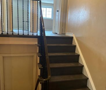 For Lease - 151 Morton Way Unit# Front unit, Brampton, Ontario - Photo 1