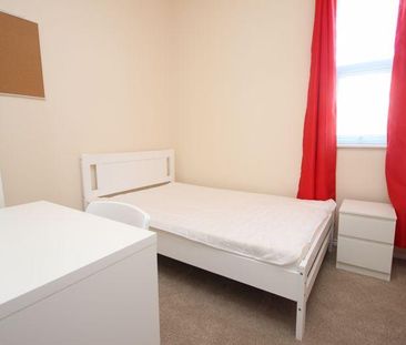 2 bedroom house to rent - Photo 3