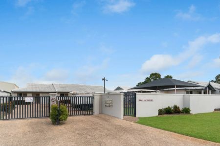 Inviting 2-Bedroom Home in the Heart of West End - Photo 2