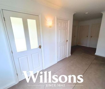 3 bedroom detached bungalow to rent - Photo 3